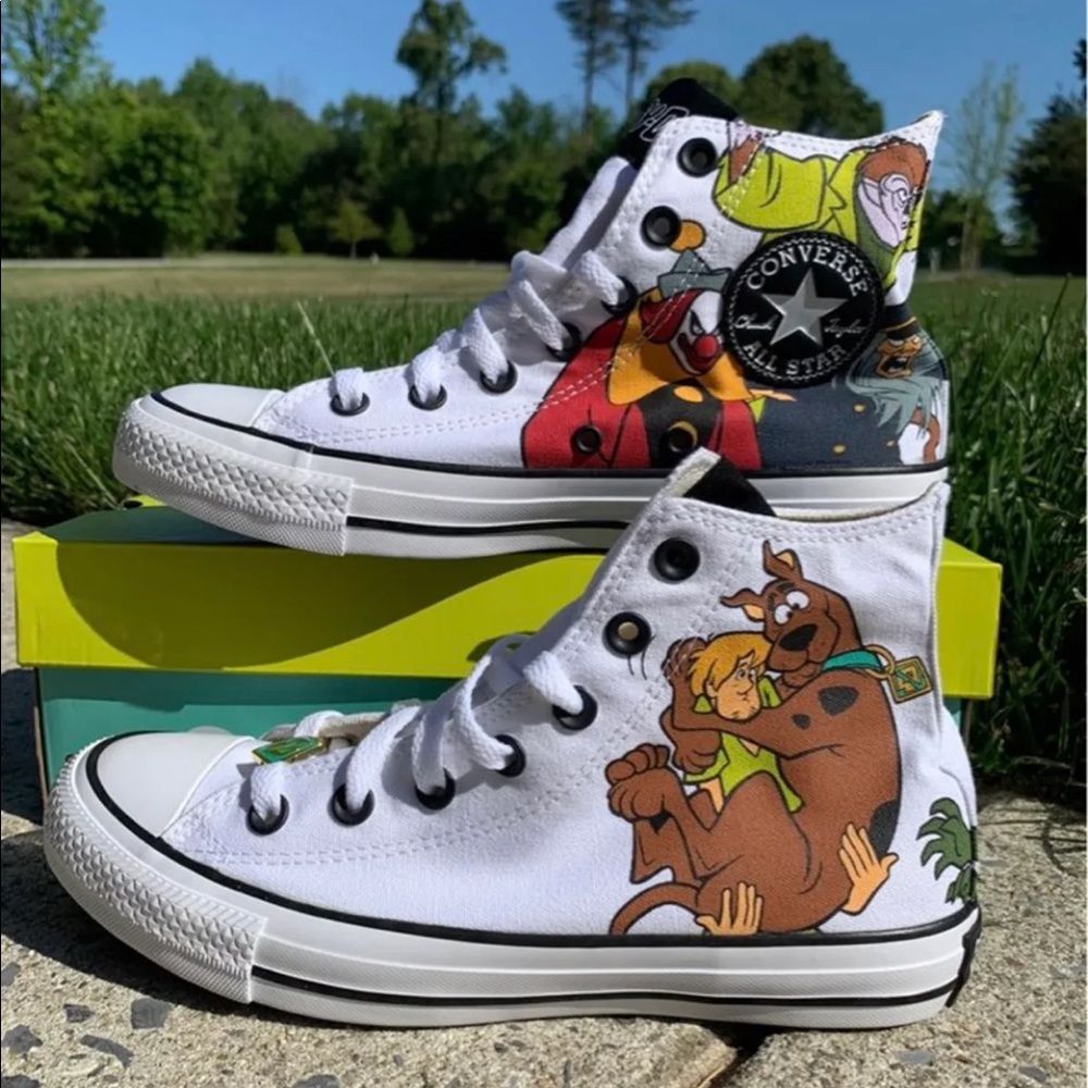 Converse x Scooby Doo CTAS Hi Top Sneakers RARE - Picture 8 of 12